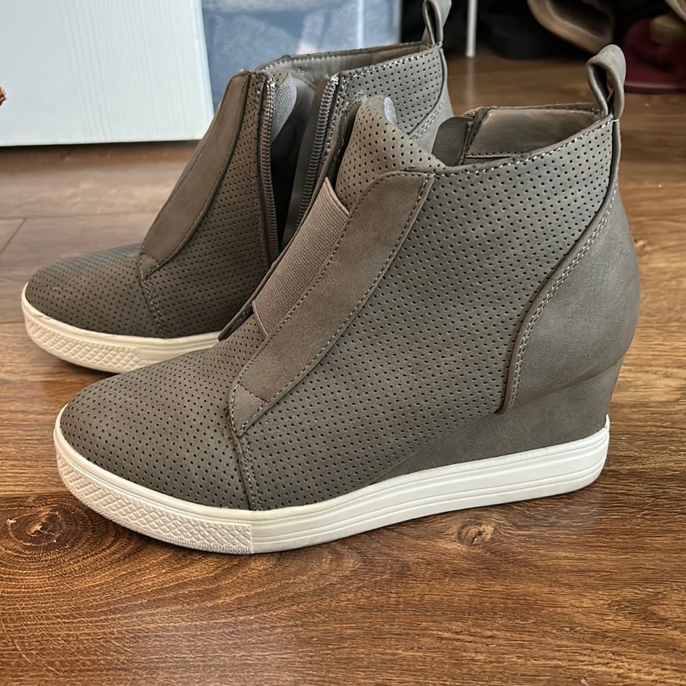 Gray suede sneaker wedges